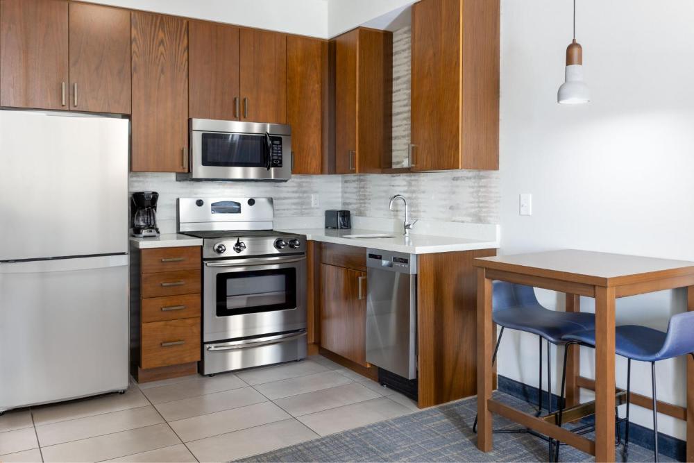 One-Bedroom King Suite with Sofa Bed - Hearing Accessible interior