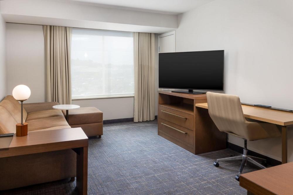 2 Bedroom Suite interior